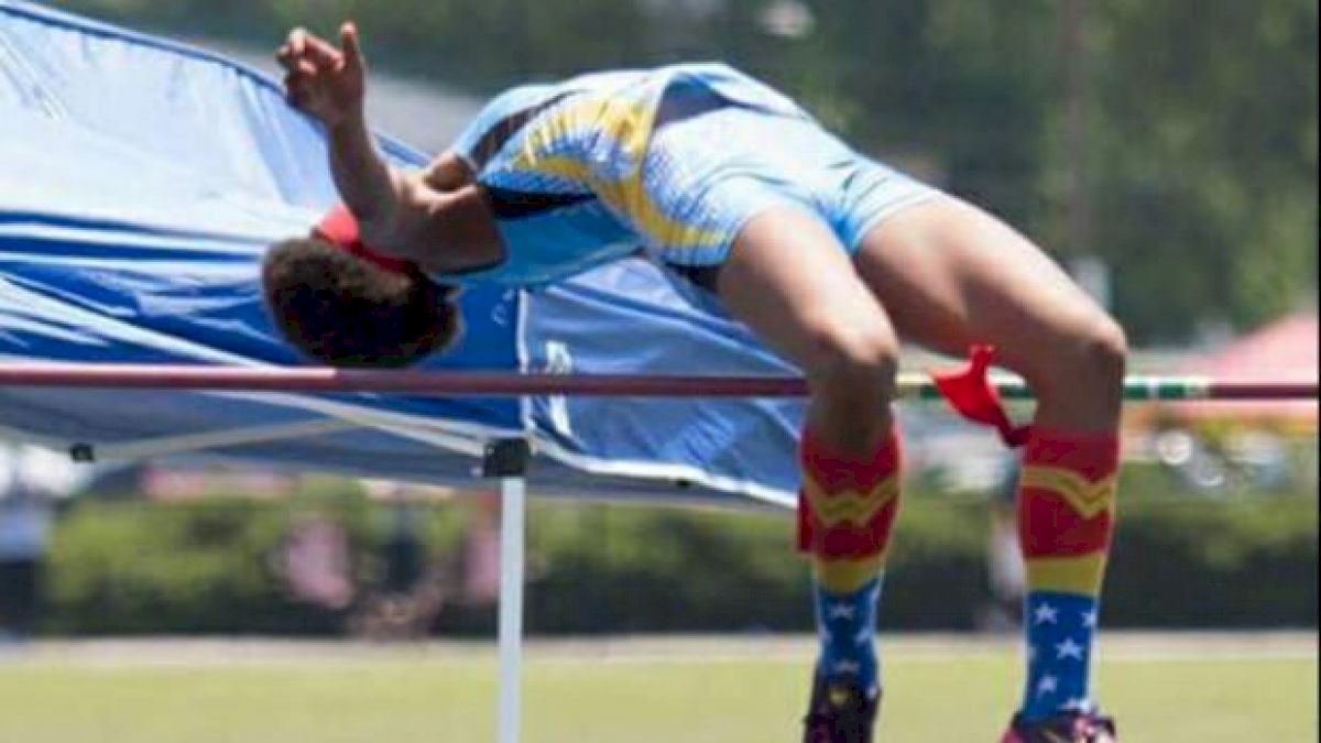 Will Rising Frosh Jahnelle Saunders Win A Team Title By Herself?
