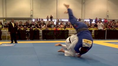 Morango Hits A HUGE Judo Throw