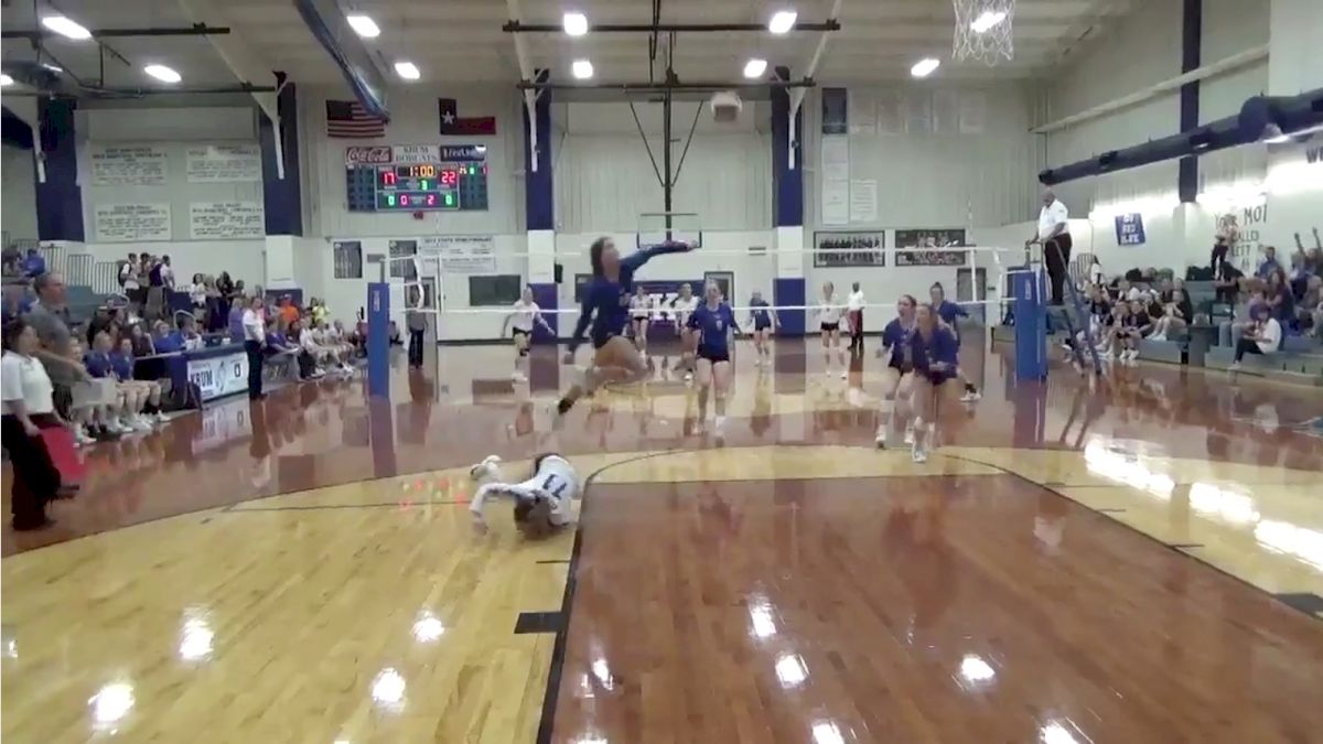 Decatur Senior Autumn Finney Makes Incredible Flying Save