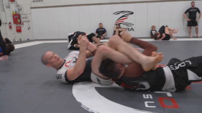 EXTREME FLOW: Troy Russell Brings Some Slick Jiu-Jitsu To The Mats
