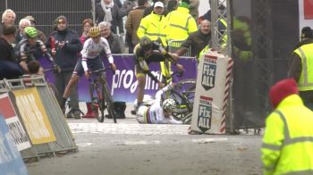 Sanne Cant Crashes At Jaarmarktcross