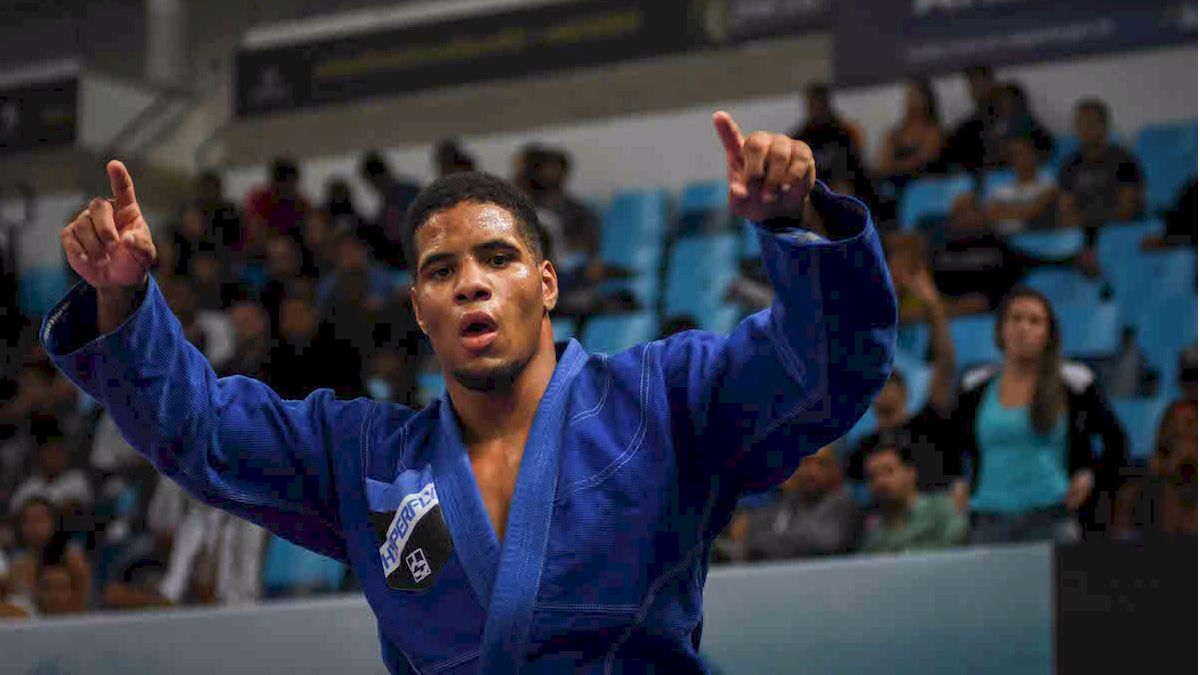 Black Belt Finals Set For Sunday Grand Finale At UAEJJF 2017 Rio Grand Slam