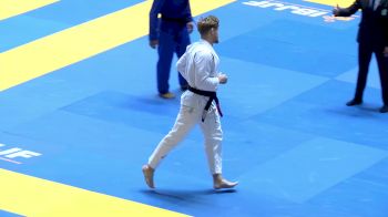 FÁBIO ANGNES ALANO vs LUCAS DANIEL SILVA BARBOSA 2021 World Jiu-Jitsu IBJJF Championship