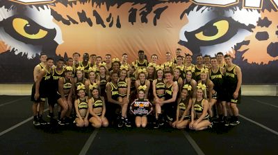 Meet The MAJORS: Top Gun Large Coed