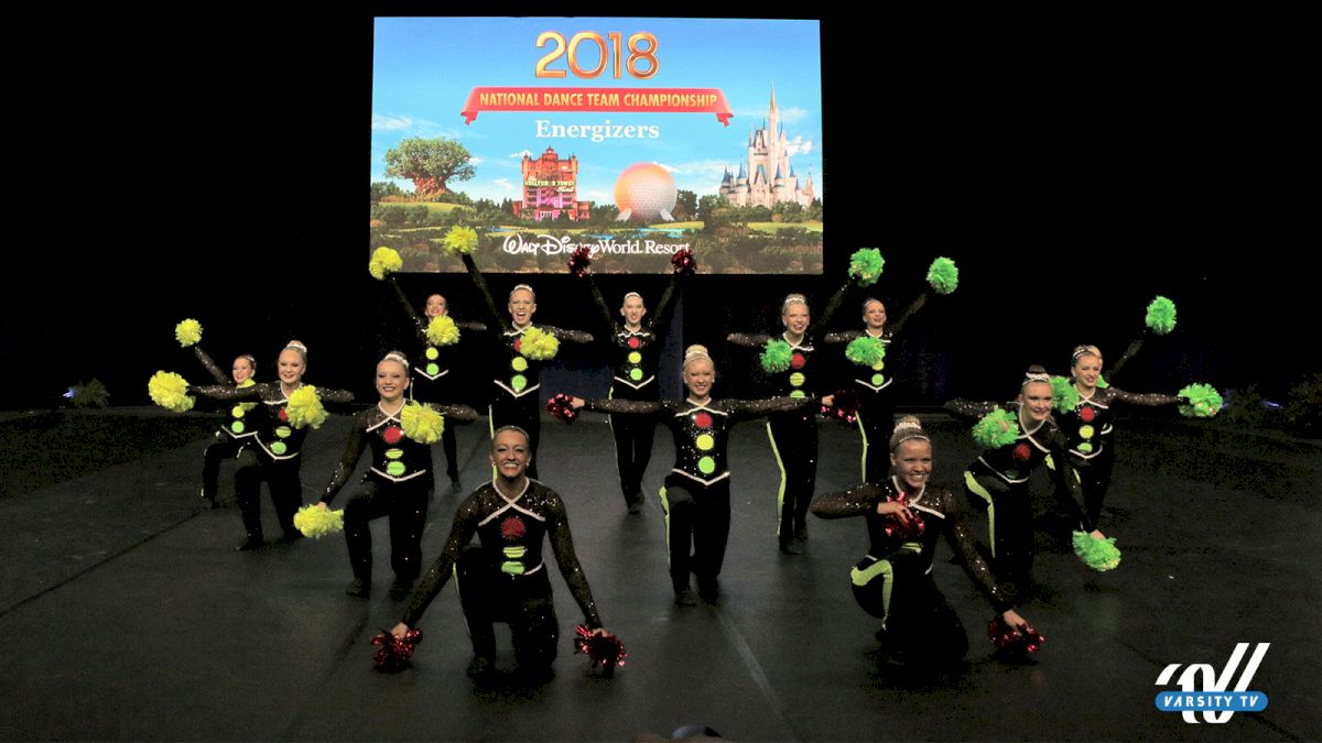 STOP & Watch The Energizers Stoplight Routine!