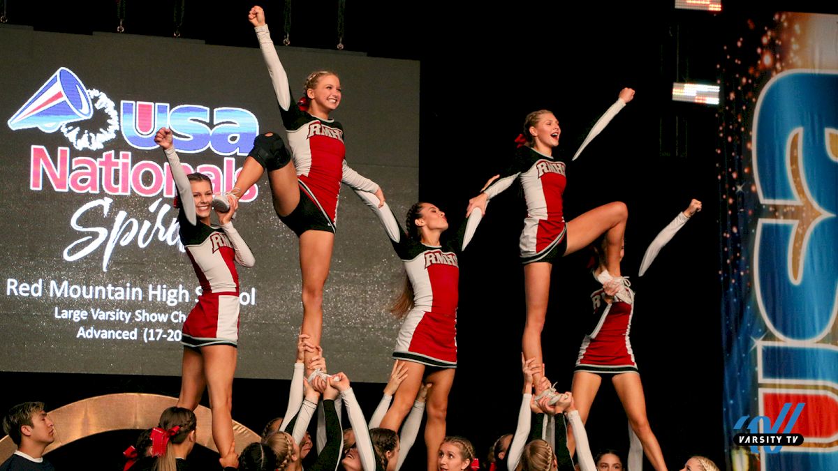 3 Things We Loved From Large Varsity Show Cheer