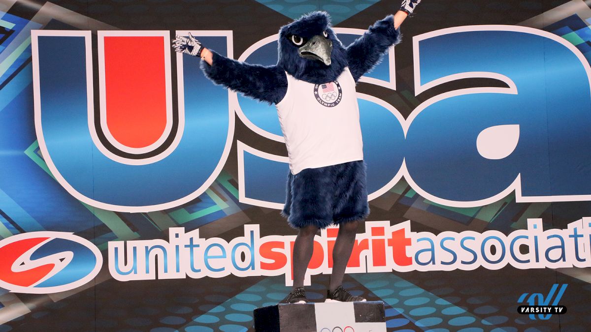 Mascot Performs Olympic-Themed Routine At USA