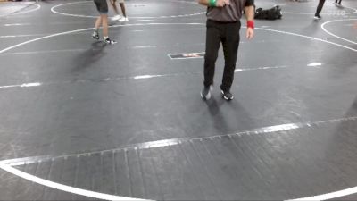 138 lbs Quarterfinal - David Longino Ii, Chicken Coop Wrestling vs Wyatt Vickery, Roundtree Wreslting Academy