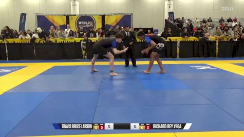 Richard Rey Vega vs Travis Bruce Larson 2024 World IBJJF Jiu-Jitsu No-Gi Championship