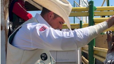 Champion Wins Canadian Bareback Title