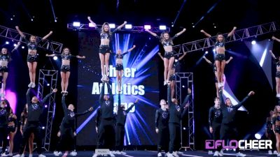 The Epic Large Coed Face Off At WSF