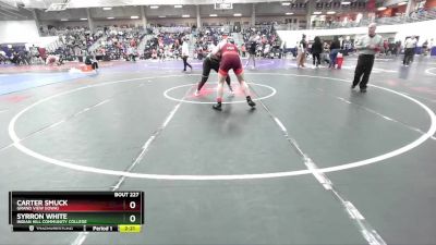 197 lbs Champ. Round 2 - Syrron White, Indian Hill Community College vs Carter Smuck, Grand View (Iowa)