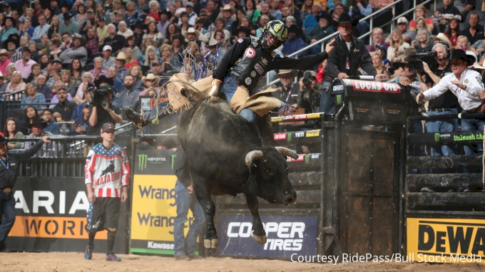 picture of 2019 PBR Green Bay Invitational: RidePass PRO