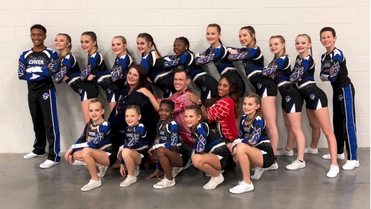 Watch Cupidcats Take The Mat!
