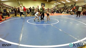 52 lbs Rr Rnd 1 - Aspen Shelton, Team Tulsa Wrestling Club vs Payton Macias, Berryhill Wrestling Club