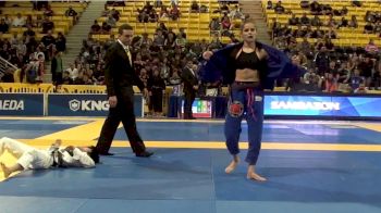 MAIKO KUROGI vs JULIANE WIGGERS 2018 World IBJJF Jiu-Jitsu Championship