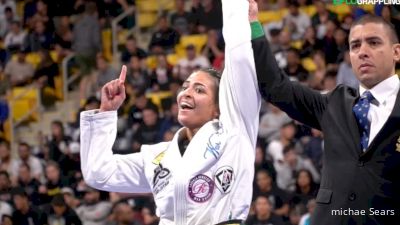 BEATRIZ DE OLIVEIRA MESQUITA vs ANA CAROLINA VIEIRA SROUR 2019 World Jiu-Jitsu IBJJF Championship