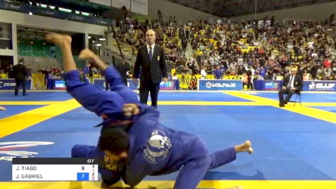 TIAGO BARROS vs GABRIEL SOUSA 2019 World Jiu-Jitsu IBJJF Championship