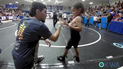 46 lbs Consi Of 8 #2 - Desmond Proctor, Henryetta Knights Wrestling Club vs Avelino Juarez, Clinton Youth Wrestling