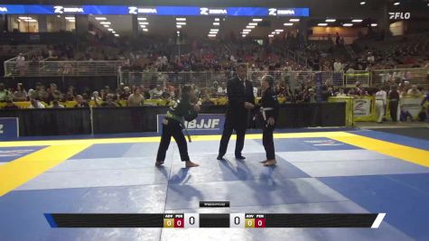 Claire M. Roberts vs Anais Atarah Figueroa 2025 Pan Kids Jiu-Jitsu IBJJF Championship