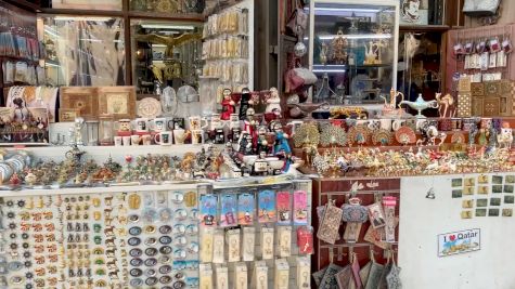 FloTrack Tours Doha's Famous Souq Waqif Marketplace