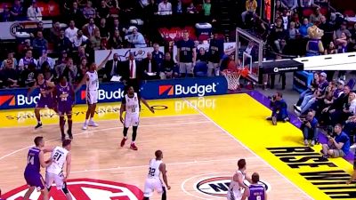 REPLAY: Adelaide vs Sydney