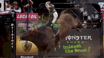 Chasing No. 1: Jess Lockwood Wins Round 3 Of PBR World Finals With 92-Point Ride