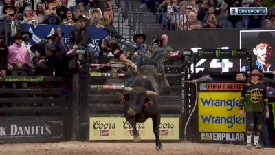 Barbosa & Chiseled: Watch One Of The Greatest Rides In PBR World Finals History