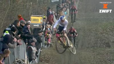 MVDP Vs. Pidcock In Tailwhip Competition At GP Sven Nys