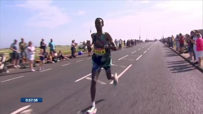 Tamirat Tola Takes Men's Title At AJ Bell Great North Run