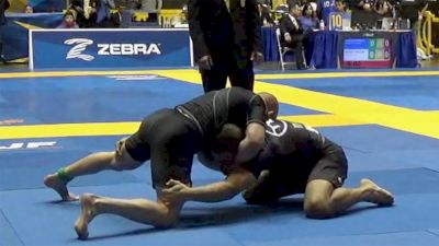 Joshua Hinger vs Marcos Tinoco 2018 World IBJJF Jiu-jitsu No-Gi Championship