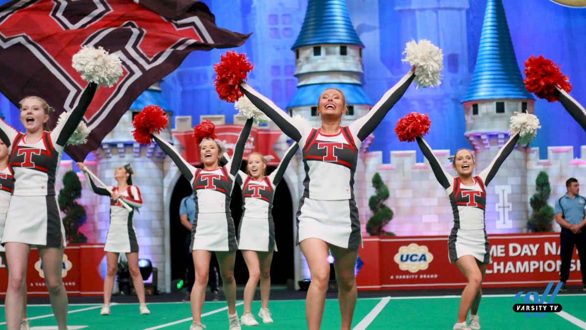 40 Spirited Photos From The 40th Anniversary Of NHSCC Varsity TV