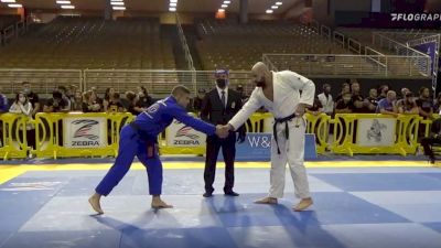 MAX DOS SANTOS GIMENIS vs GUSTAVO ESPINDOLA BATISTA 2020 Pan Jiu-Jitsu IBJJF Championship