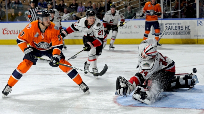 Ross Olsson and Worcester Railers spoil Maine Mariners preseason opener at  The Colisee