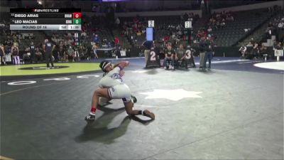 132 lbs Round Of 16 - Diego Arias, Brawley (SD) vs Leo Macias, Kingsburg (CS)