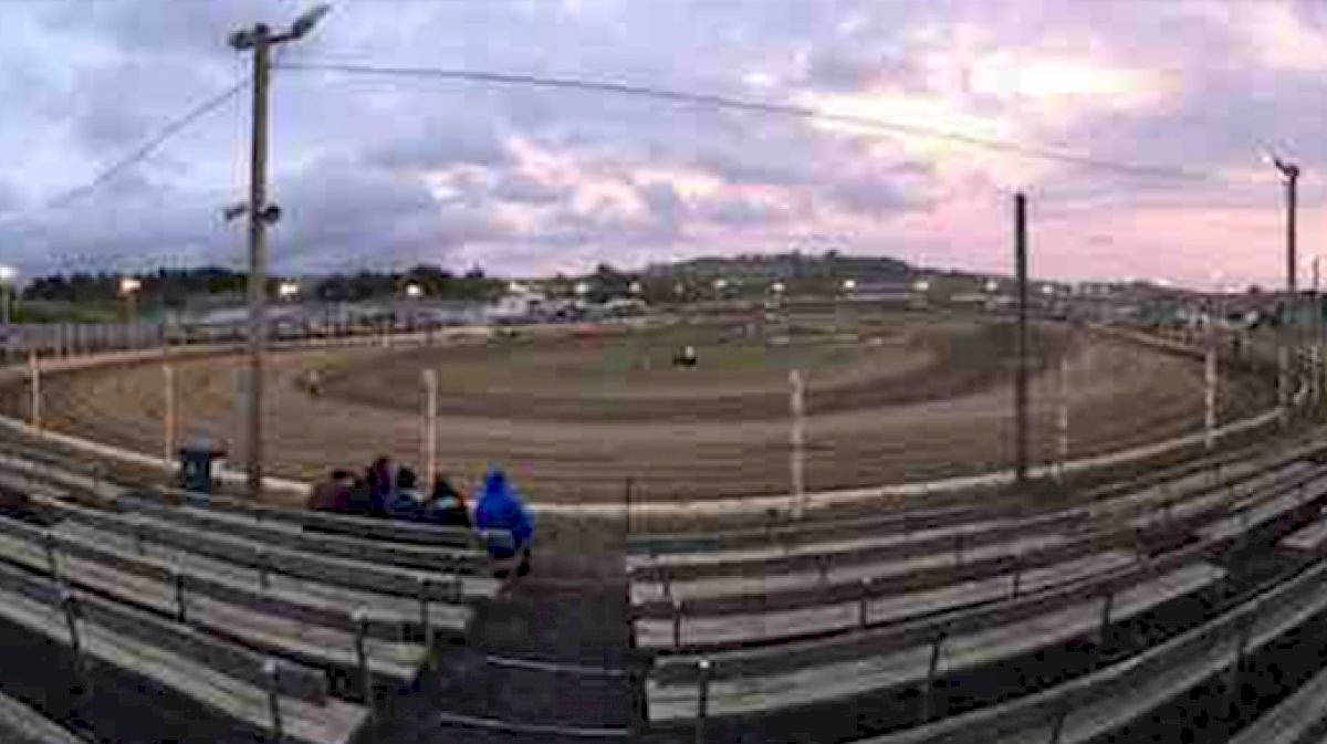 How to Watch: 2021 South Island Super Saloons at Beachlands Speedway