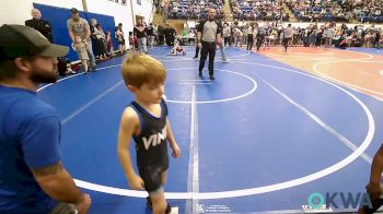 43 lbs Round Of 32 - Addyson Powell, Wagoner Takedown Club vs Lachlan Forrest, Vinita Kids Wrestling