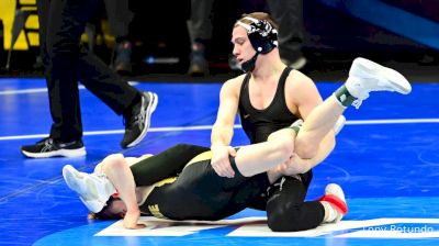 125 quarter, Spencer Lee, Iowa vs Devin Schroder, Purdue