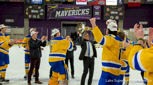 Game Notes - Men's Hockey vists Michigan Tech in CCHA playoffs - The  University of St. Thomas