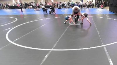 Boys 3rd-4th Grade - 77 Champ. Round 1 - Brecken Massman, Outlaw Wrestling Club vs Decker McDonough, Iowa