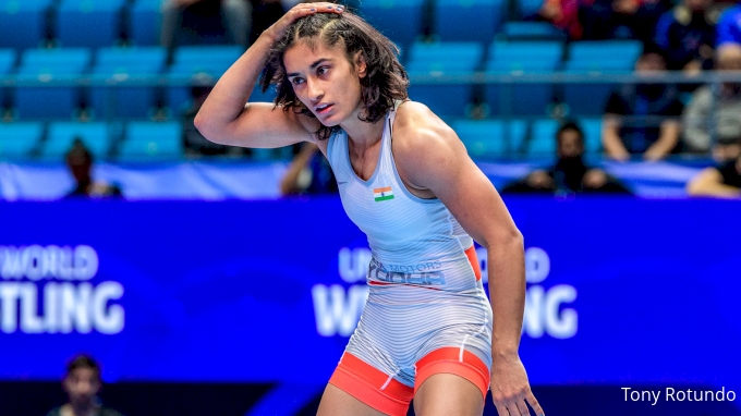 Vinesh Phogat a été exclu des Jeux olympiques après avoir perdu du poids