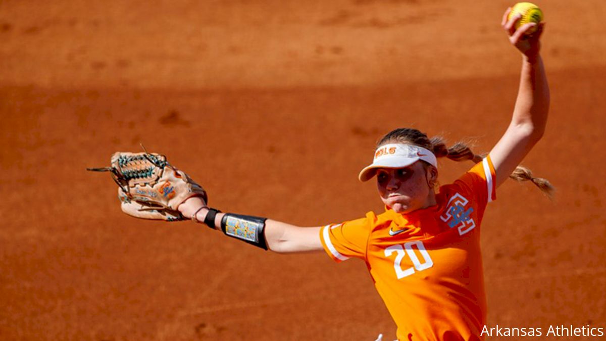 Pitcher Callie Turner Transfers to Arkansas