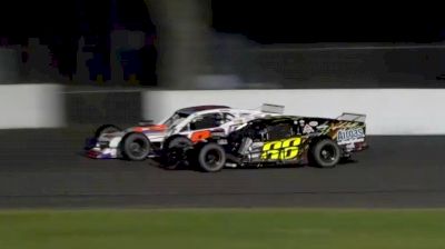 SK Modified Thriller At Stafford Motor Speedway