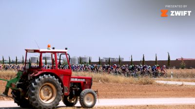 Risk Of Crosswinds Keep Vuelta a España Peloton On Alert | Chasing The Pros