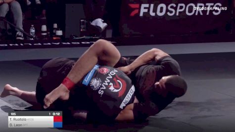 Tye Ruotolo Snags Arm-Triangle Variation vs Dante Leon at WNO