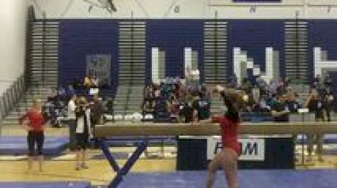 Brown (Julia Meyer) - 9.725