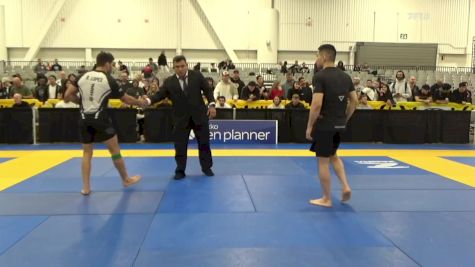 Qiao Yang Han vs Rodrigo Lopes Martins 2025 World IBJJF Jiu-Jitsu No-Gi Championship
