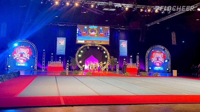 11 Teams Shined In The Show Cheer 1 Junior Peewee Large Division