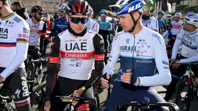Chris Froome Pushes Back Return Due To Painful Knee