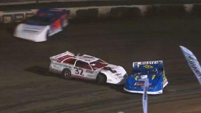 Leaders Tangle In Chaotic Finish At The Wild West Shootout